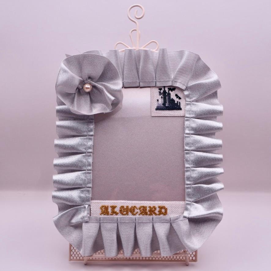 【オーダー可能】フォトフレーム スチールケース 宝塚 月と城 コウモリ1枚目の画像